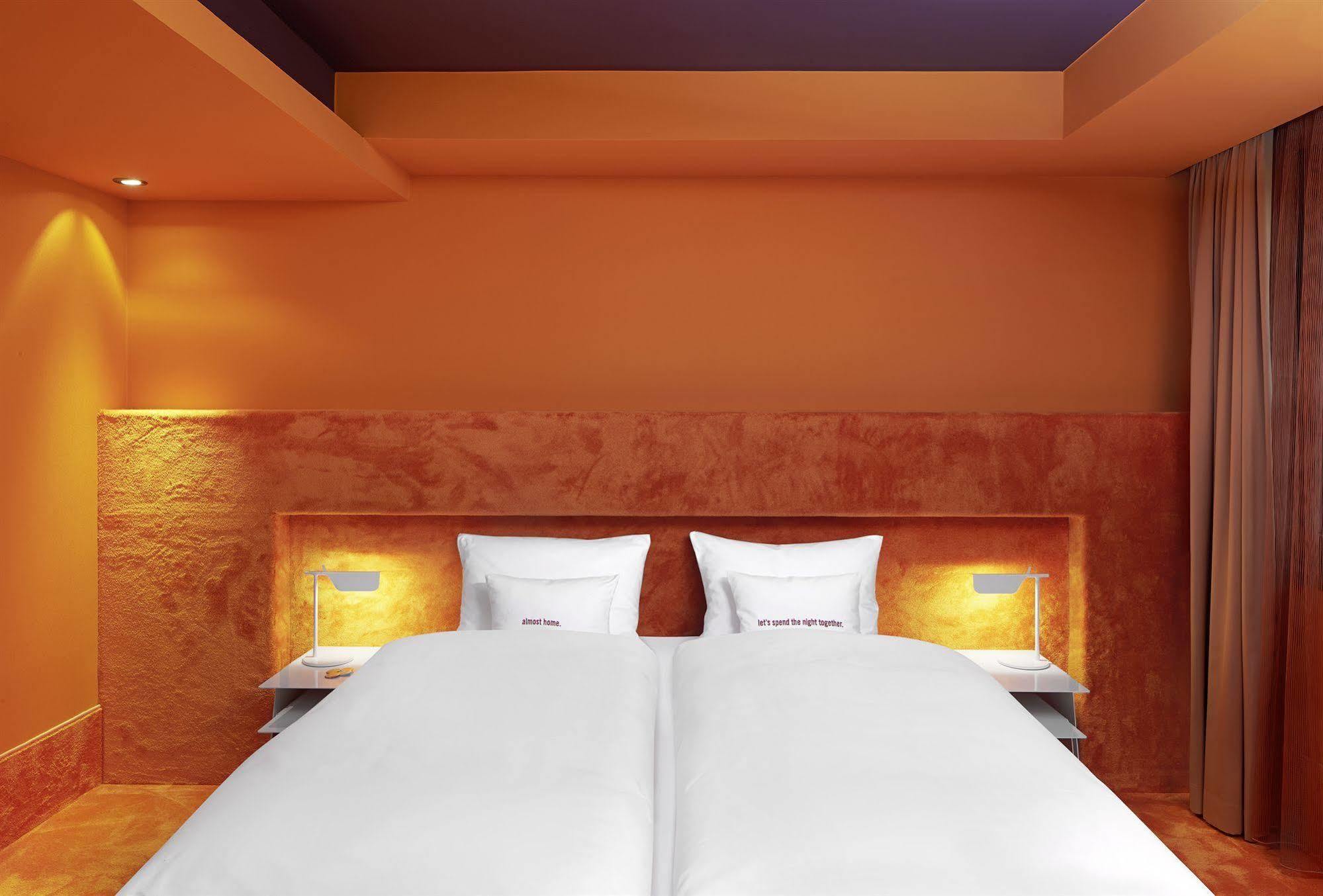 25Hours Hotel The Goldman Франкфурт-на-Майне Экстерьер фото